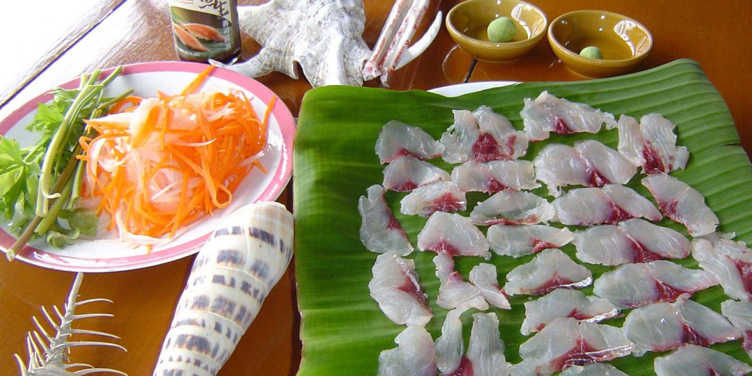 https://www.kohchangsalakphet.com/wp-content/uploads/2016/03/sea-food-23-1-1080x540.jpg