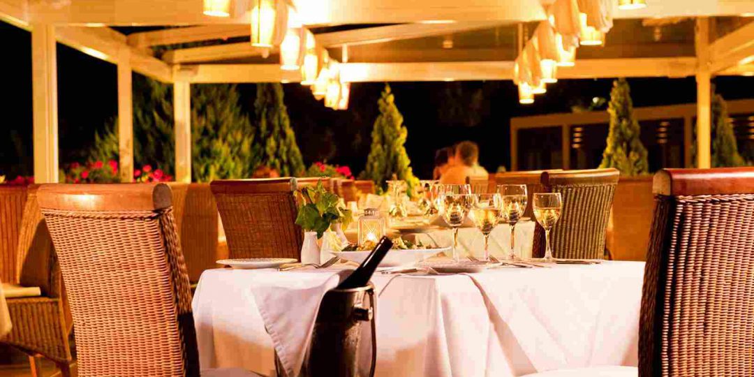 https://www.kohchangsalakphet.com/wp-content/uploads/2016/03/summer-hotel-07-1080x540.jpg