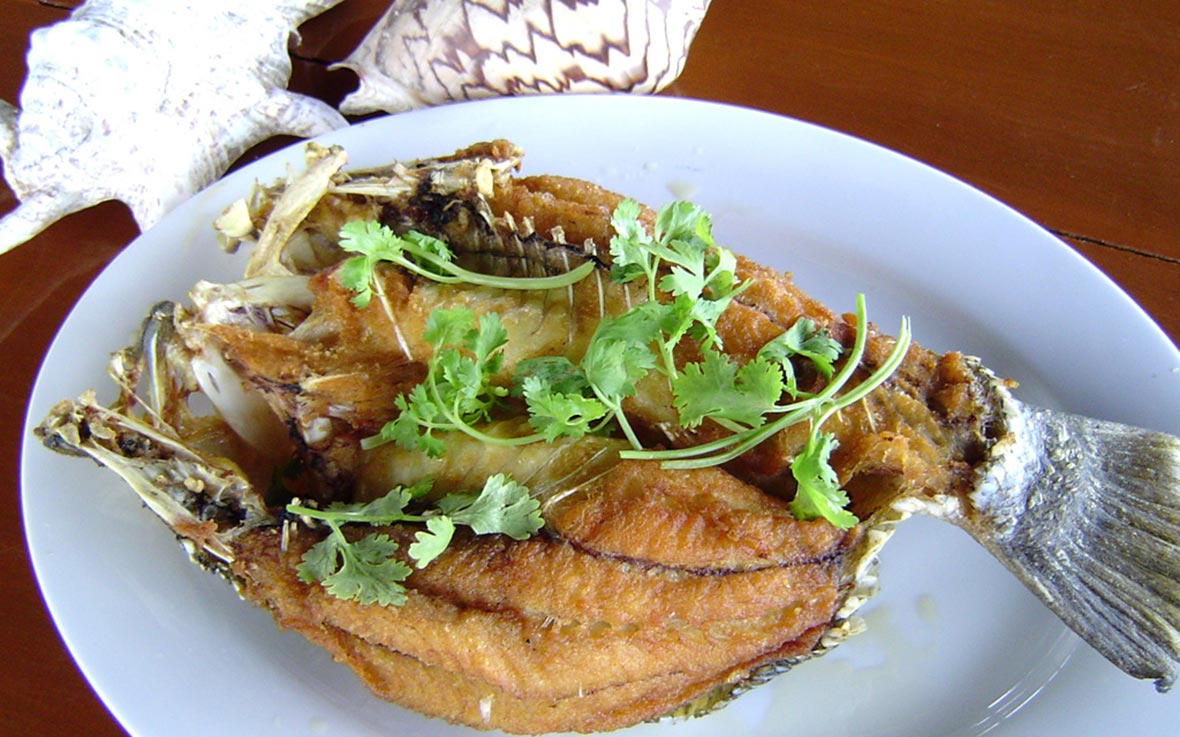 https://www.kohchangsalakphet.com/wp-content/uploads/2017/05/sea-food-31.jpg